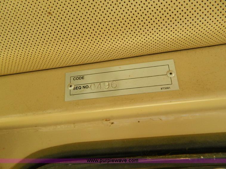 image for item D6038 1997 Caterpillar D6R dozer