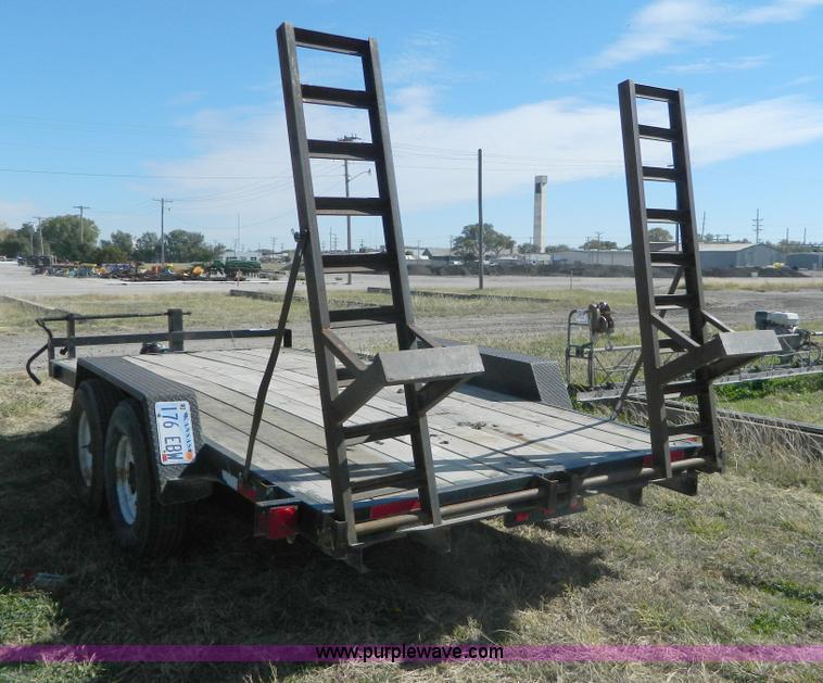 image for item D6052 2001 Starlite trailer