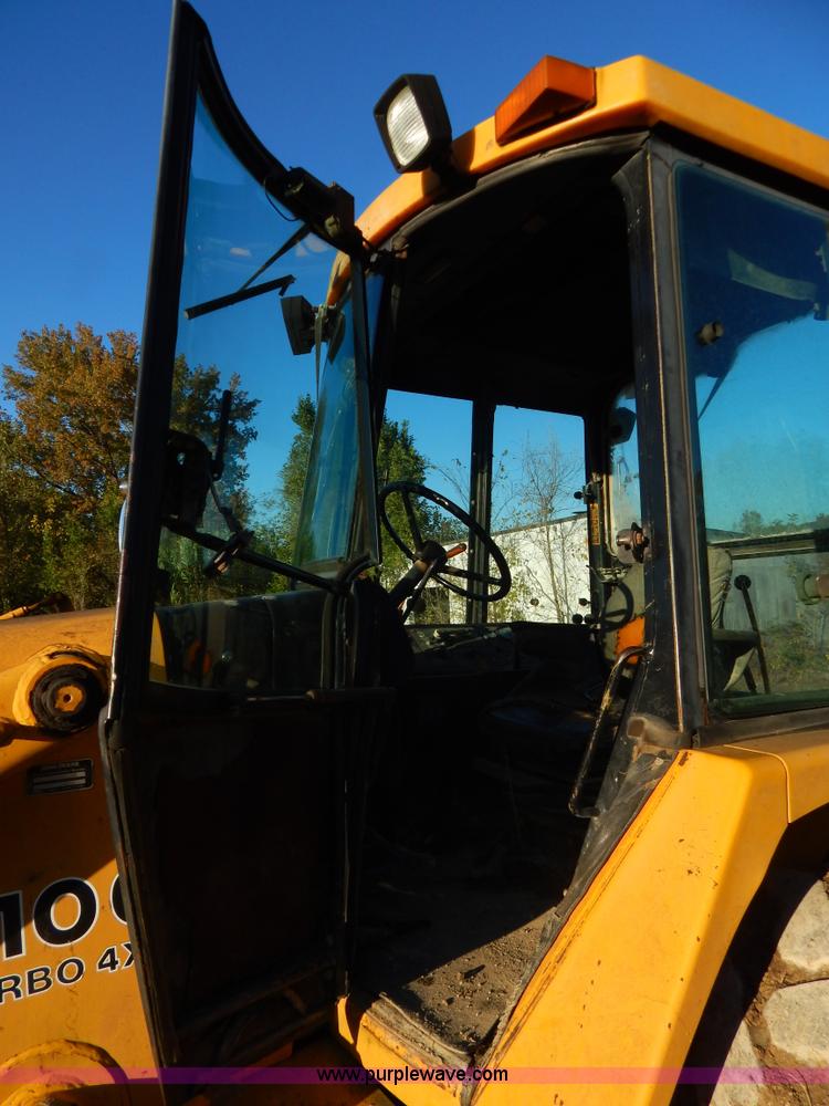 image for item E7300 1988 John Deere 610C backhoe