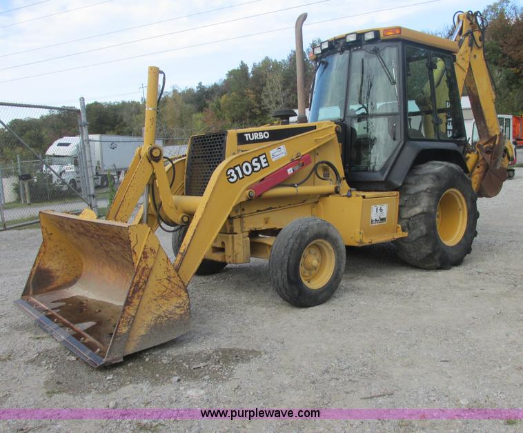 image for item E7399 1998 John Deere 310SE backhoe