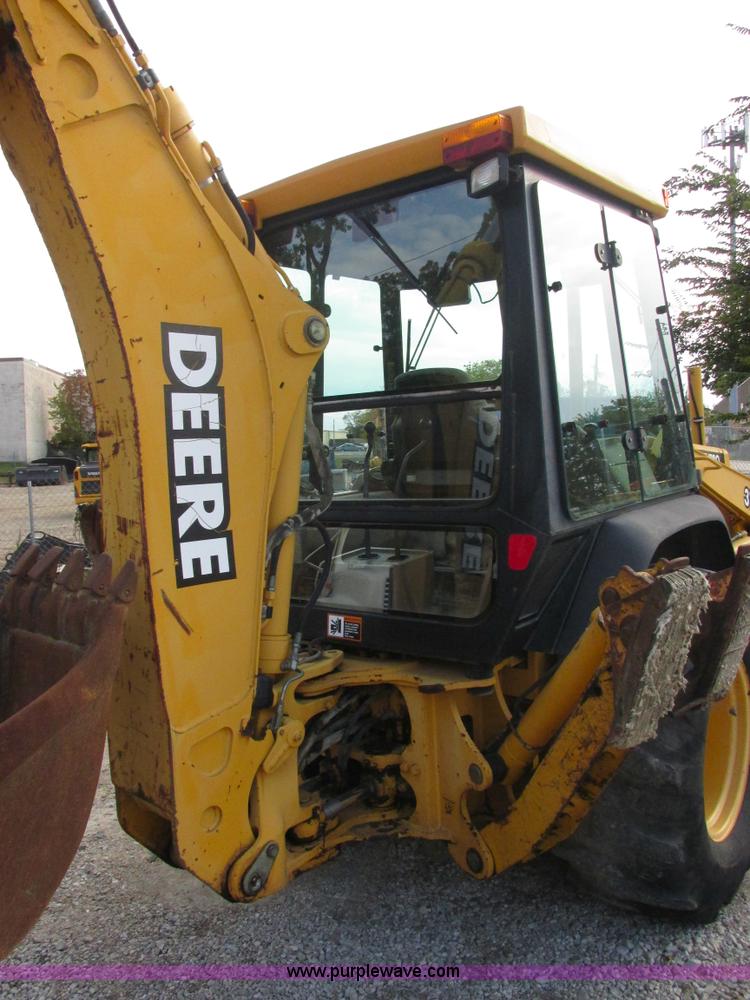 image for item E7399 1998 John Deere 310SE backhoe