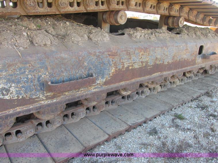 image for item E7406 1995 Kobelco SK400LC Mark IV excavator