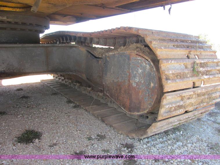 image for item E7406 1995 Kobelco SK400LC Mark IV excavator