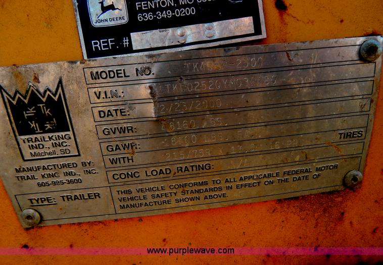 image for item E7410 2000 Trail King TK40LP-2500 equipment trailer