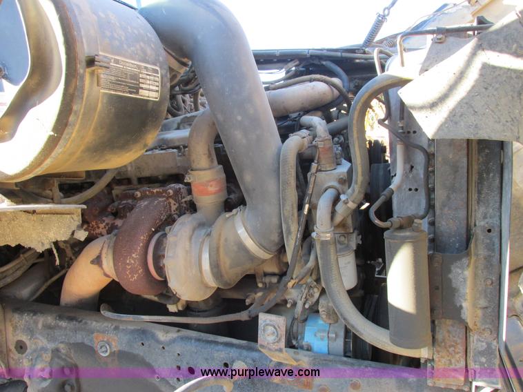 image for item E7412 1988 Ford L9000 dump truck