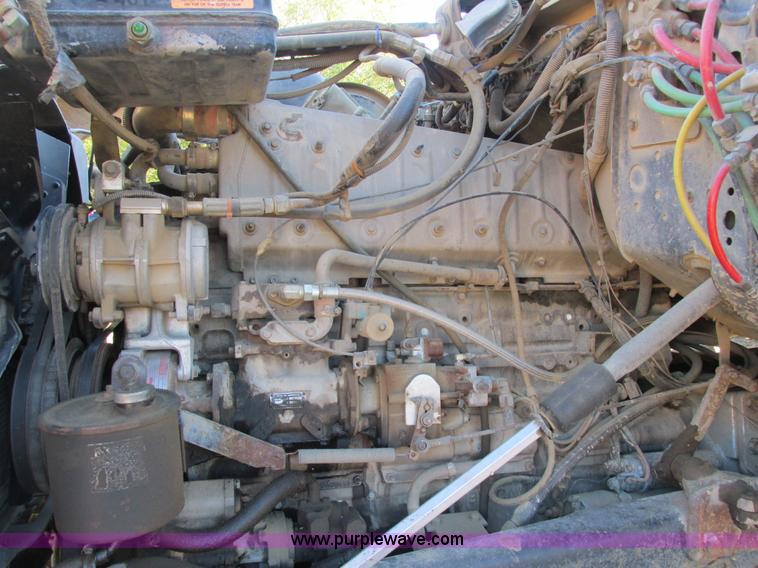 image for item E7412 1988 Ford L9000 dump truck