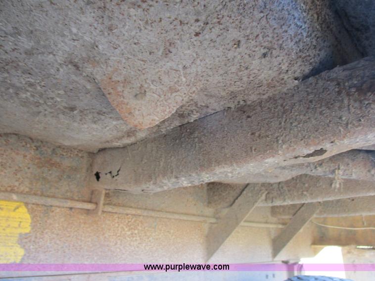 image for item E7412 1988 Ford L9000 dump truck