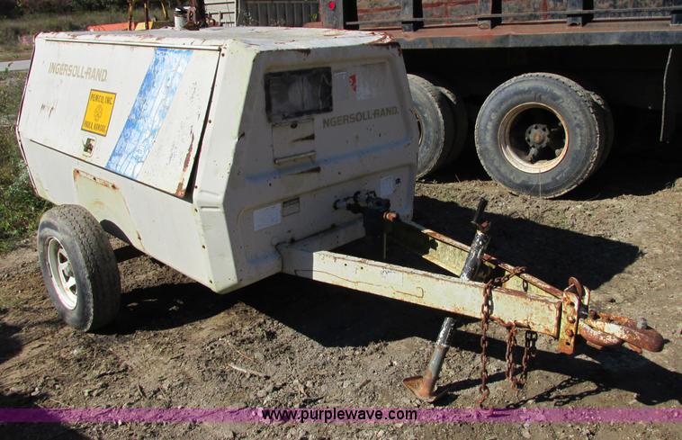 image for item E7413 Ingersoll Rand 175 air compressor
