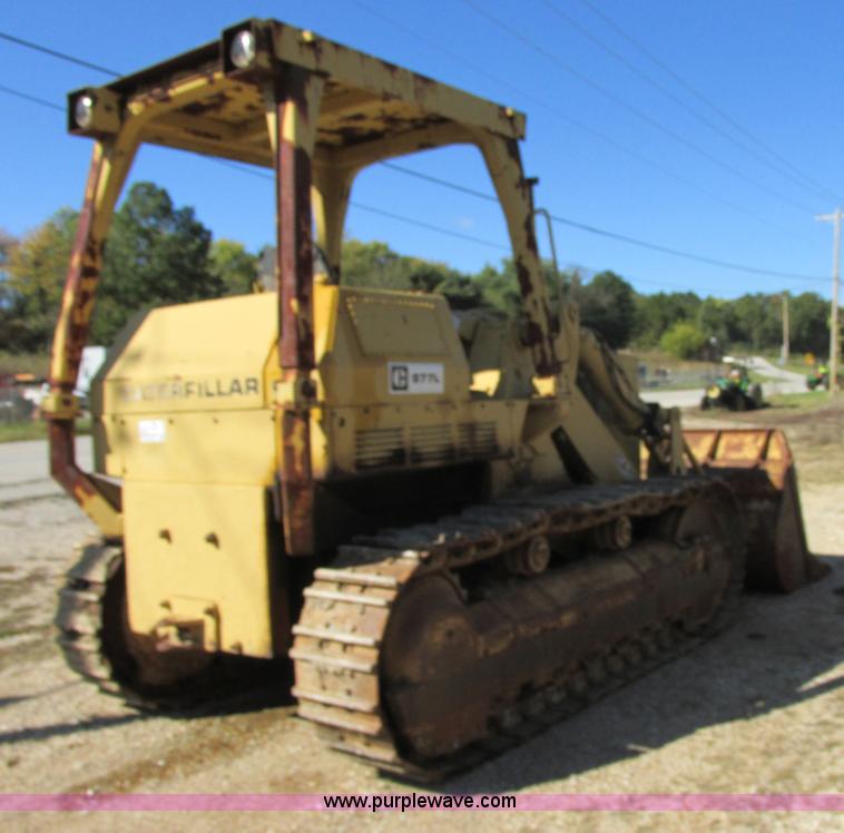image for item E7419 1978 Caterpillar 977L track loader