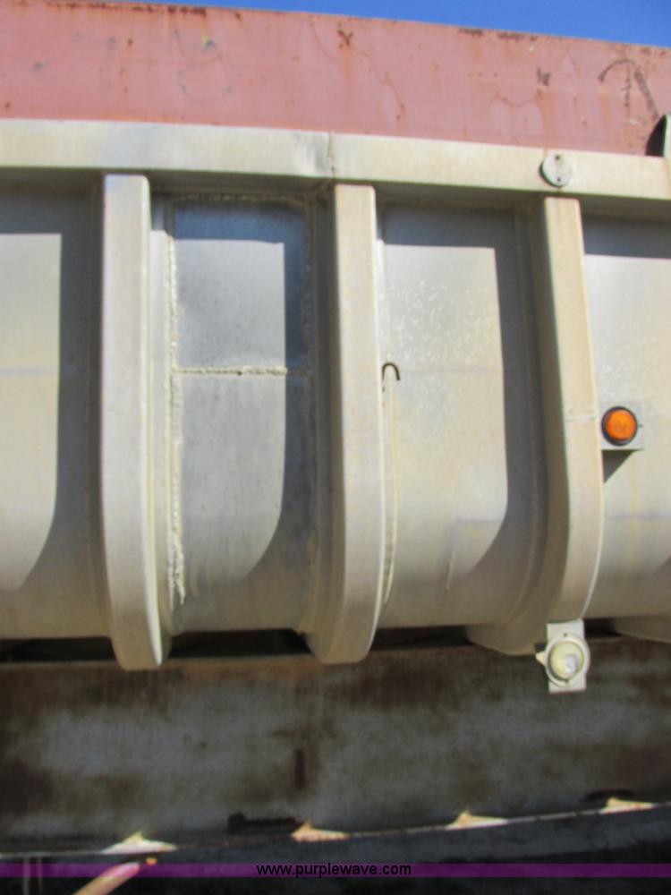 image for item E7420 1966 Fruehauf aluminum dump trailer