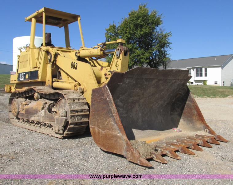 image for item E7429 Caterpillar 963 track loader