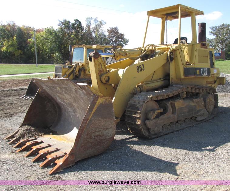 image for item E7429 Caterpillar 963 track loader