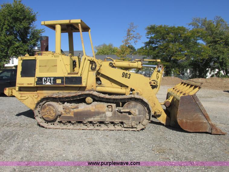image for item E7429 Caterpillar 963 track loader