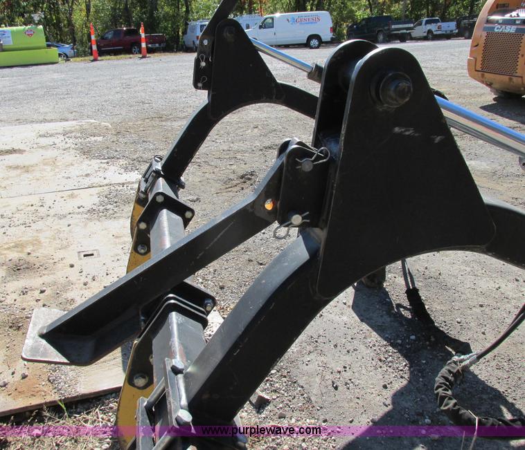 image for item F5354 Grab-Tec GB77 backhoe grapple attachment