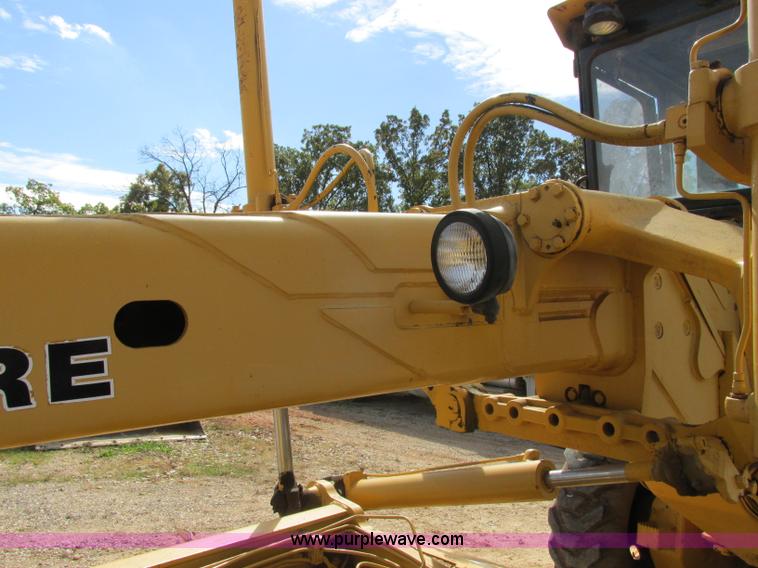 image for item F5356 1980 John Deere 770A articulated motor grader