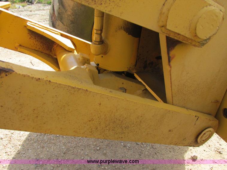 image for item F5356 1980 John Deere 770A articulated motor grader