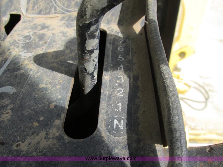 image for item F5356 1980 John Deere 770A articulated motor grader