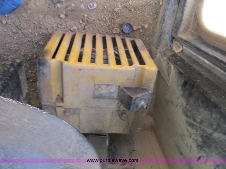 image for item F5356 1980 John Deere 770A articulated motor grader