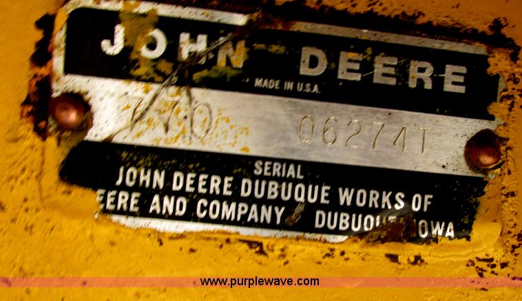 image for item F5356 1980 John Deere 770A articulated motor grader