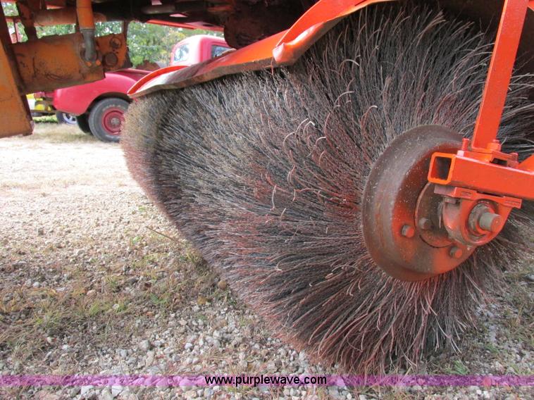 image for item F5357 Broce HS broom