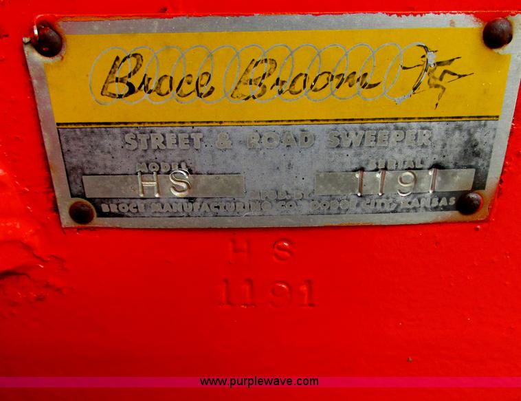 image for item F5357 Broce HS broom