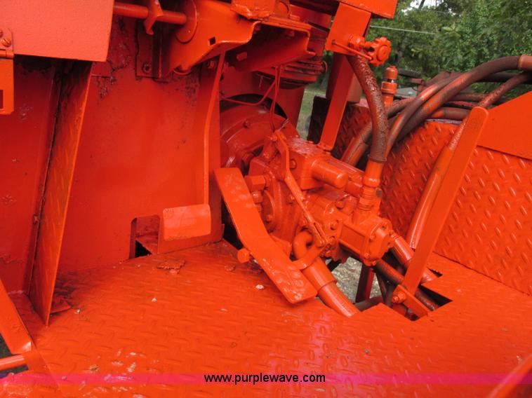 image for item F5357 Broce HS broom