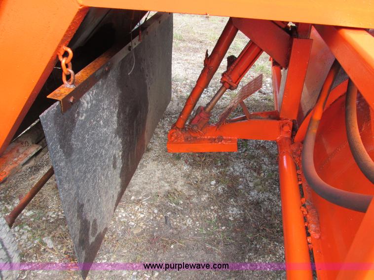 image for item F5357 Broce HS broom