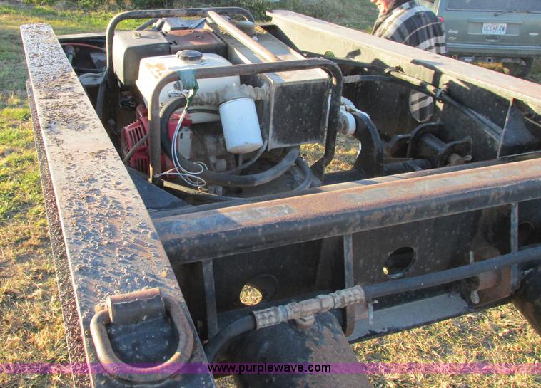 image for item F5359 2002 Fontaine RAM-50-ANGB triple axle lowboy trailer