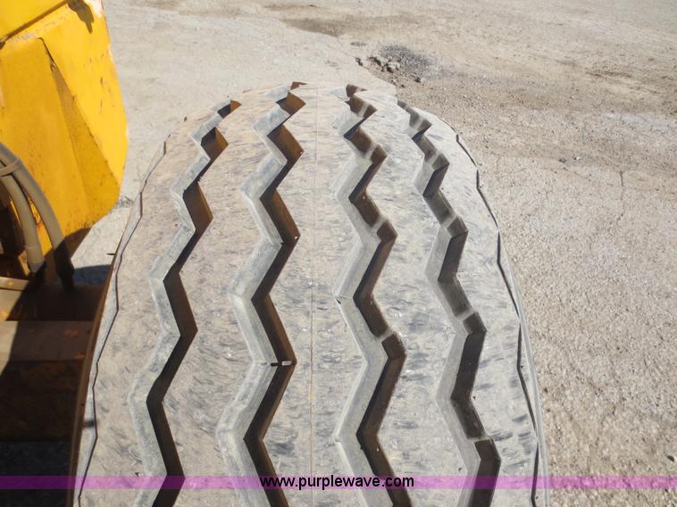 image for item F6725 1997 JCB 930 rough terrain forklift