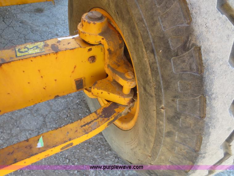 image for item F6725 1997 JCB 930 rough terrain forklift