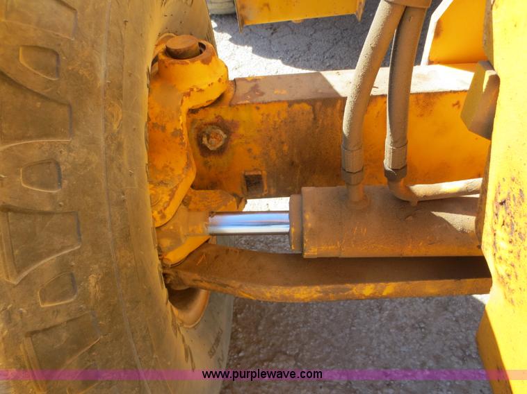 image for item F6725 1997 JCB 930 rough terrain forklift