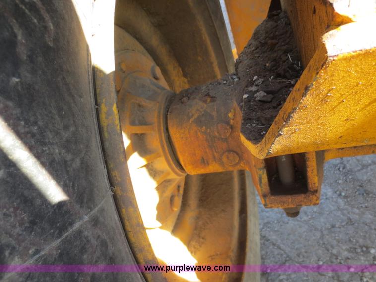 image for item F6725 1997 JCB 930 rough terrain forklift