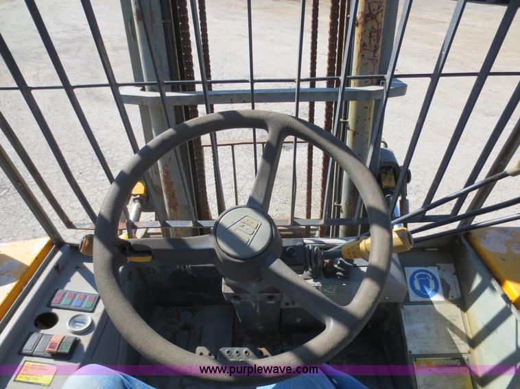 image for item F6725 1997 JCB 930 rough terrain forklift