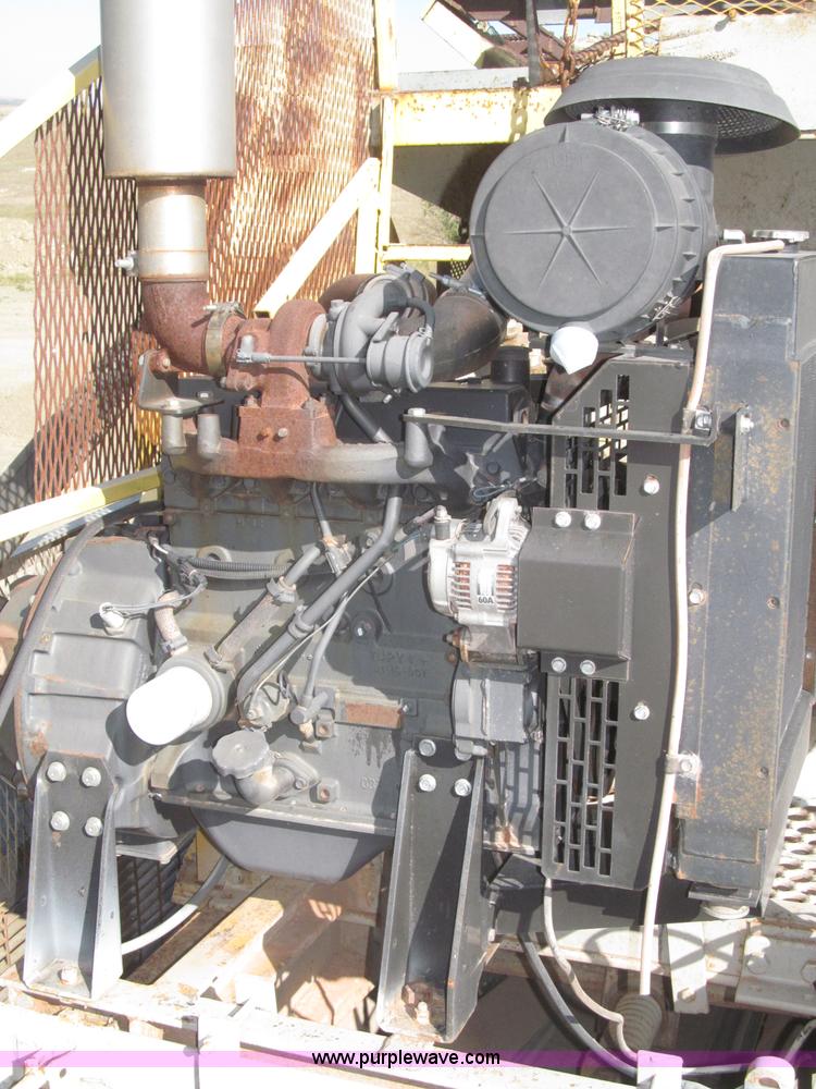 image for item F7144 Universal portable jaw crusher