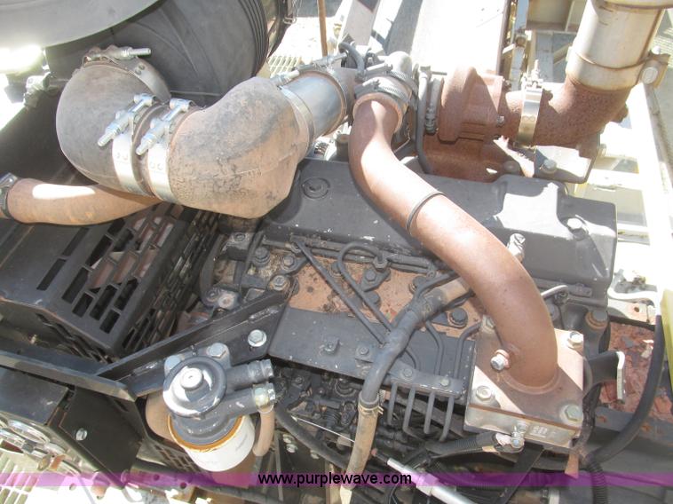 image for item F7144 Universal portable jaw crusher