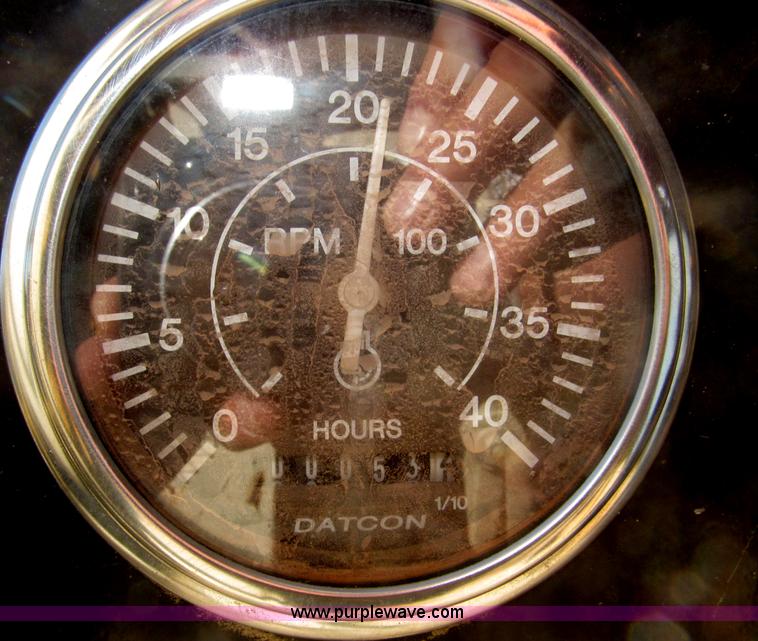 image for item F7144 Universal portable jaw crusher