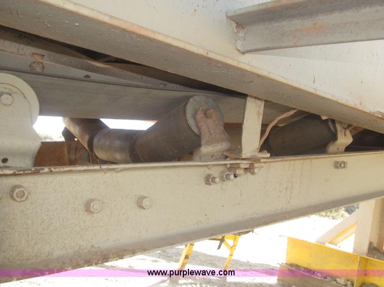 image for item F7144 Universal portable jaw crusher