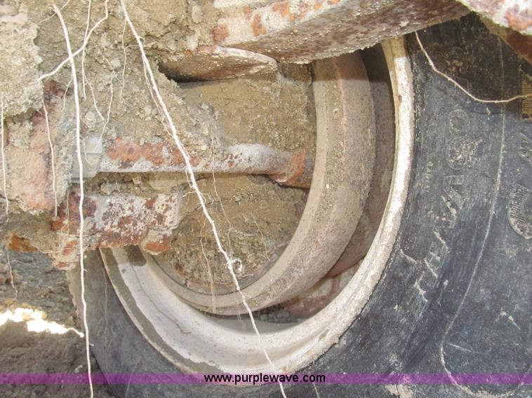 image for item F7144 Universal portable jaw crusher