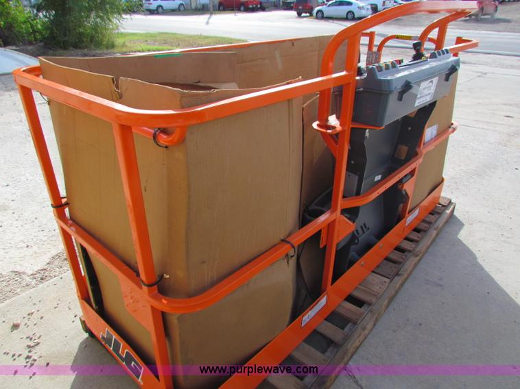 image for item G4277 JLG basket