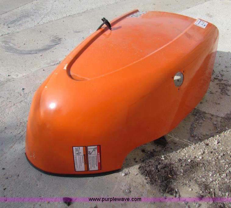 image for item G4280 JLG 600A engine cover