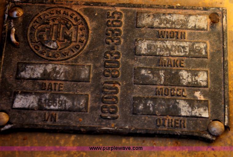 image for item G4286 John Deere 200 hydraulic thumb