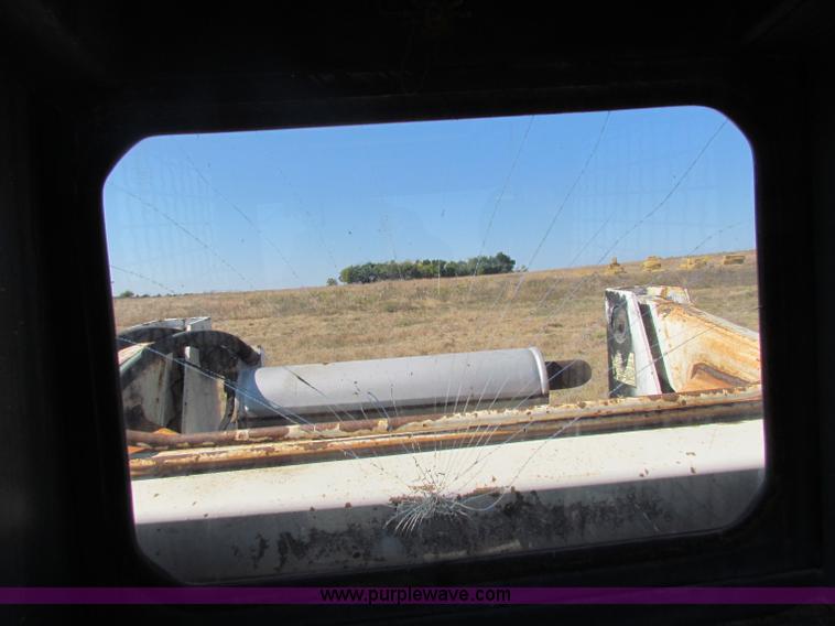 image for item G4300 Bobcat 975 skid steer