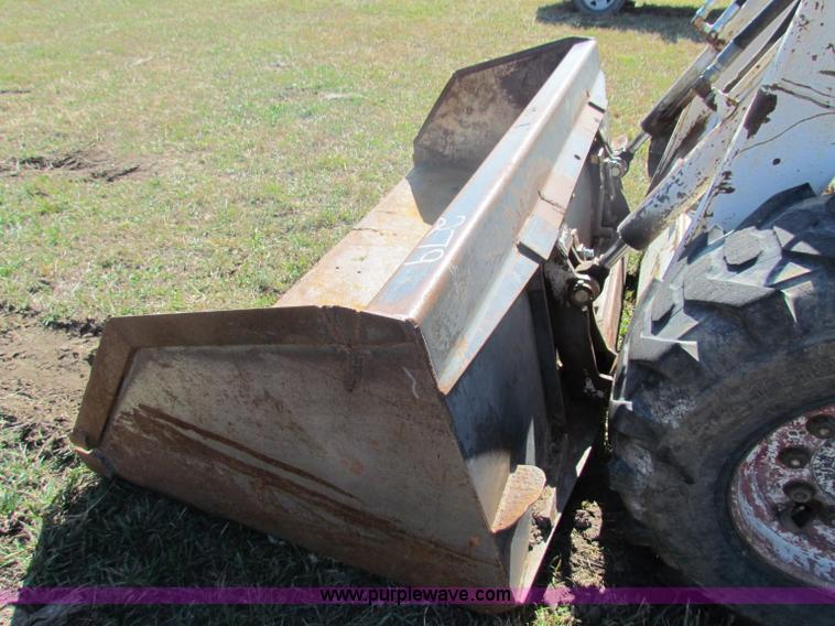 image for item G4300 Bobcat 975 skid steer