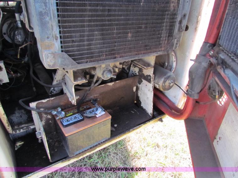 image for item G4300 Bobcat 975 skid steer