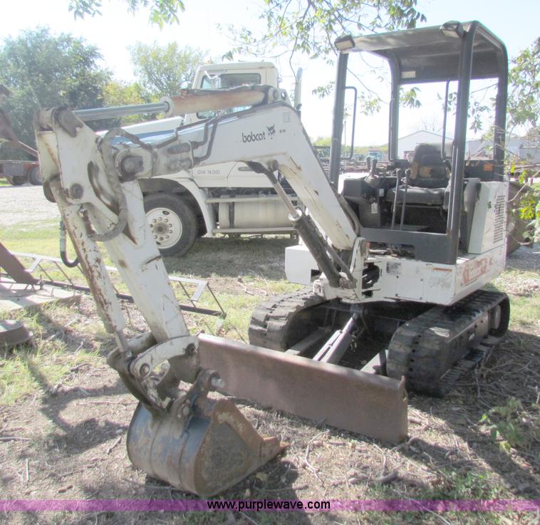image for item G4305 1996 Bobcat 325 compact excavator