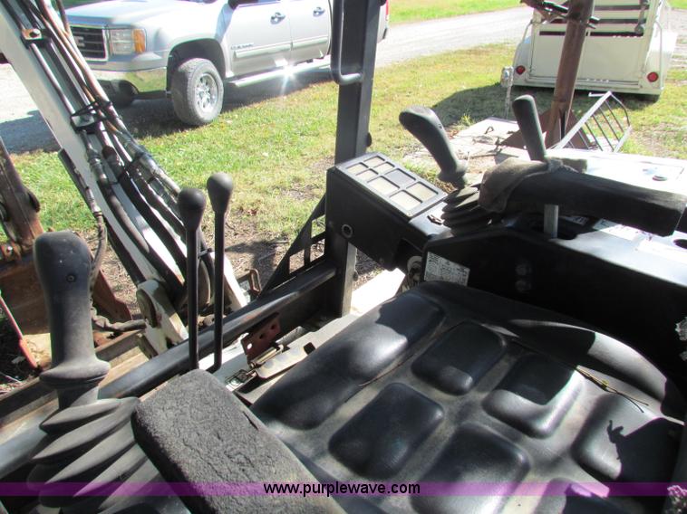 image for item G4305 1996 Bobcat 325 compact excavator