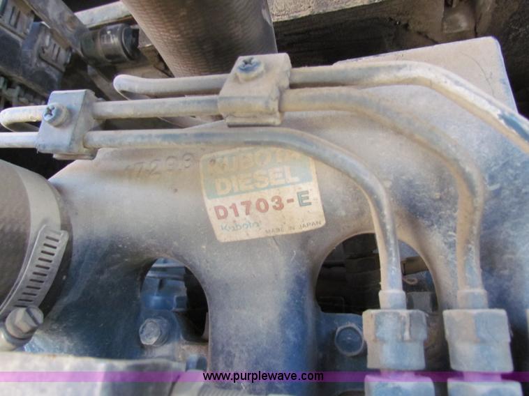 image for item G4305 1996 Bobcat 325 compact excavator