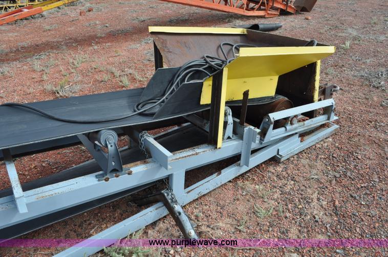 image for item G6162 Stacking conveyor
