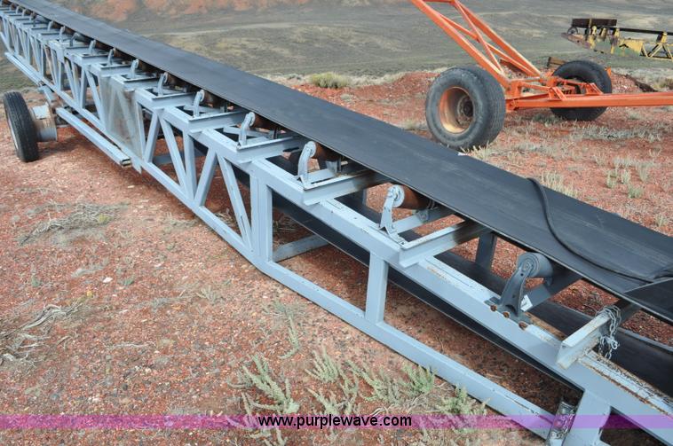 image for item G6162 Stacking conveyor