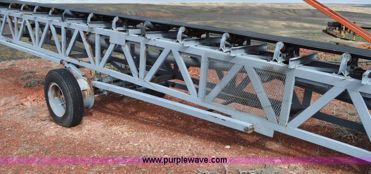 image for item G6162 Stacking conveyor